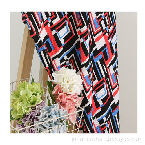 Stickat tygtryck polyester DTY crepe bubblatyg